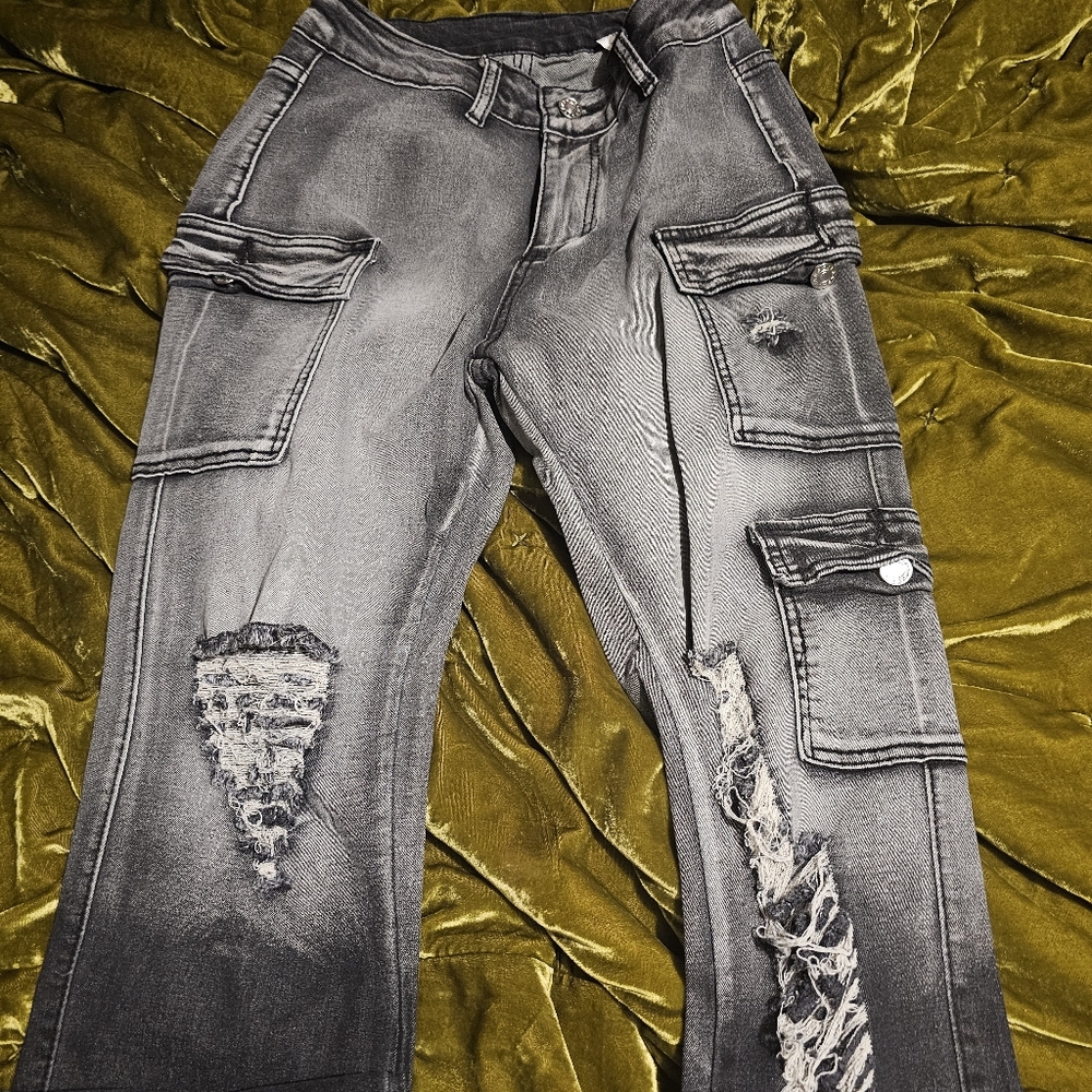 SHEIN Gray Relaxed Distressed Jeans